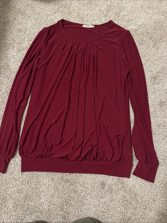Timeson Tops - Women's Long-Sleeve Pleated Scoop Neck Top - Burgundy